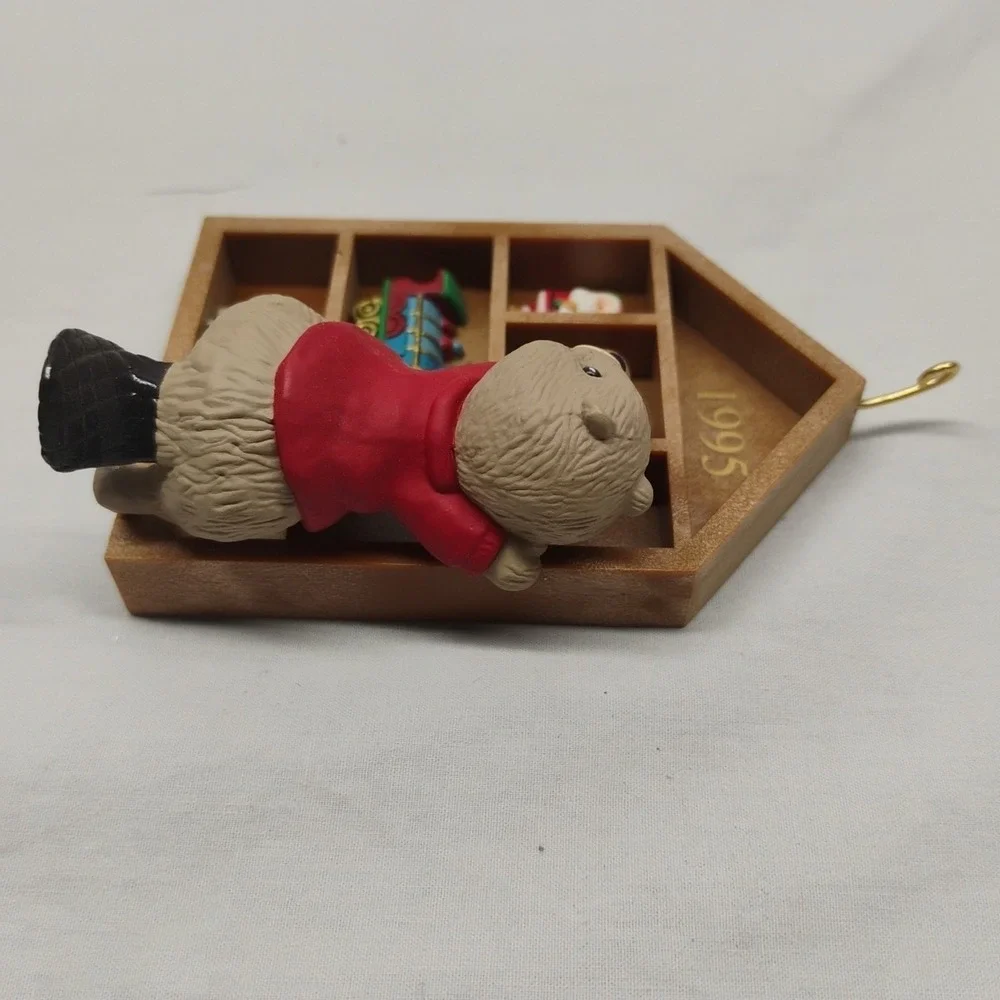 Hallmark keepsake collectors